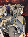 Aliens Weyland-Yutani Medical Bay Colonial Marines Custom Vintage Collectible