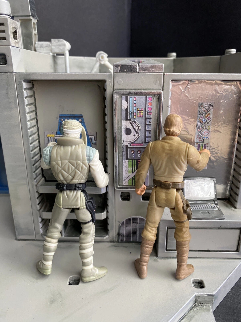 Star Wars Hoth Rebel Base Diorama Empire Strikes Back Medical Bay Kenner Custom