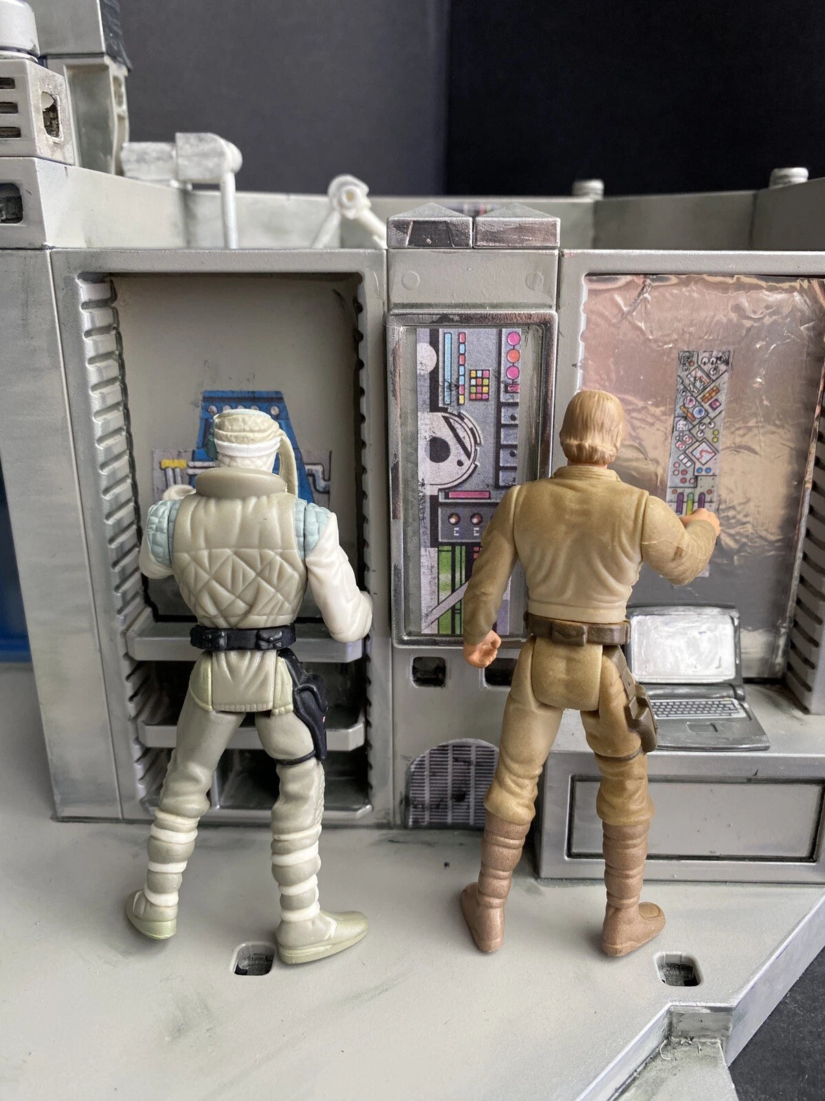 Star Wars Hoth Rebel Base Diorama Empire Strikes Back Medical Bay Kenner Custom