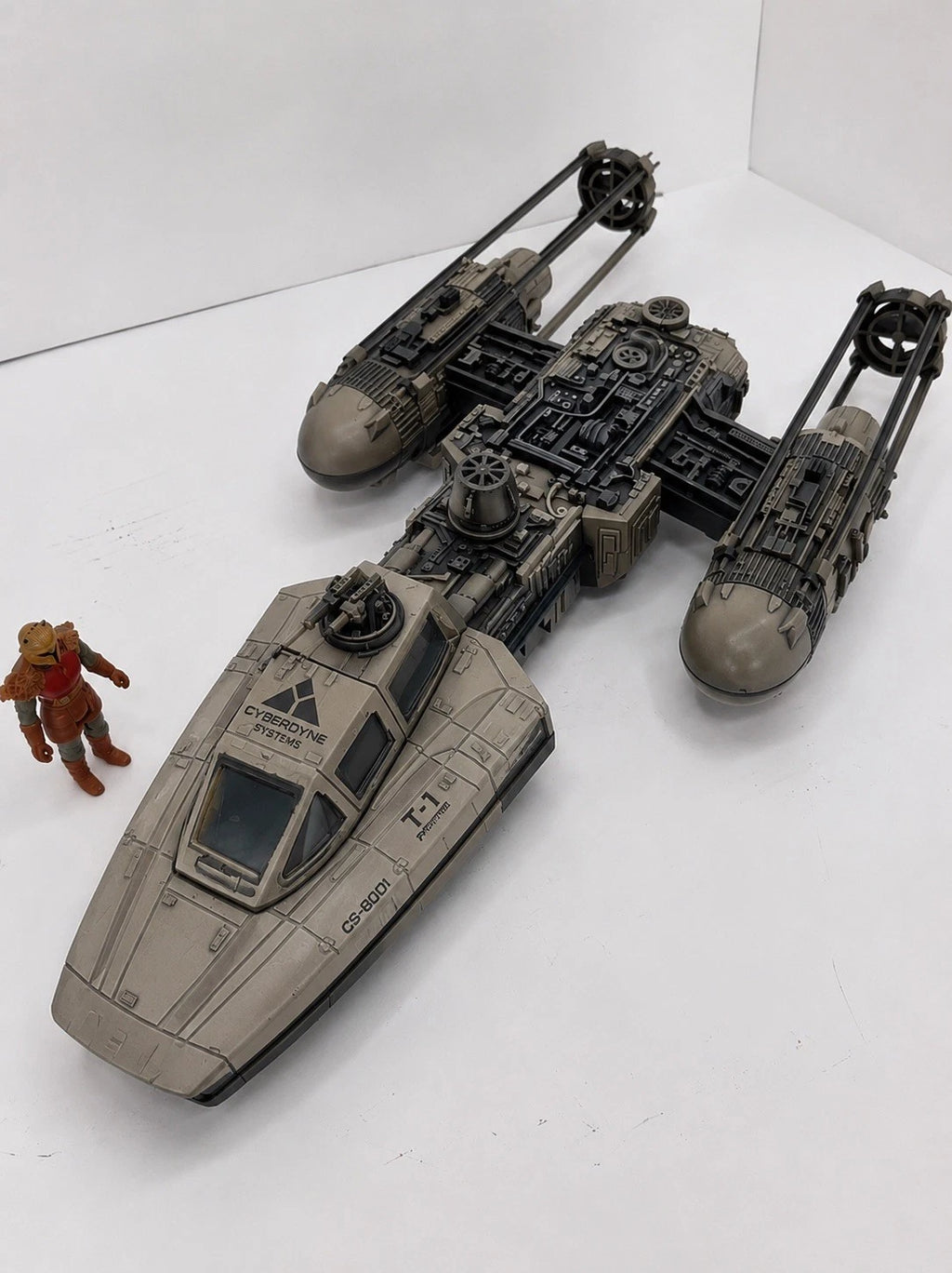Terminator commission Hunter Killer Skynet Cyberdyne Kenner Custom Diorama