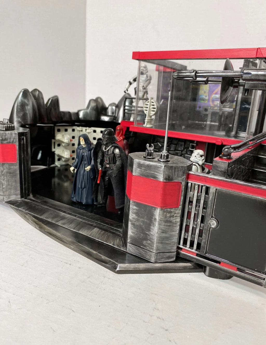 Star Wars SITH OBSERVATION BLOCK 77 | Imperial Detention diorama Kenner Custom - view 17