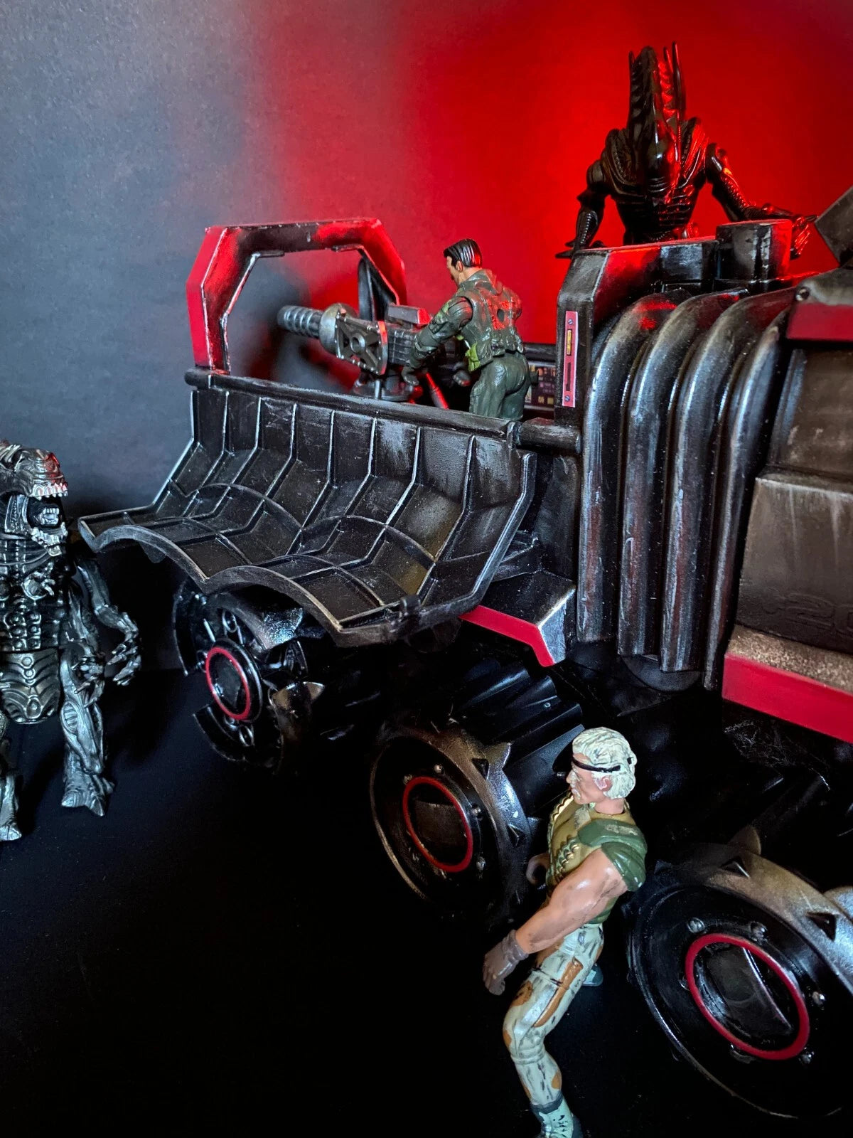 TYRELL K-9 “BLACK VEIL” REPLICANT CONTROL WAGON | Blade Runner Custom Vehicle