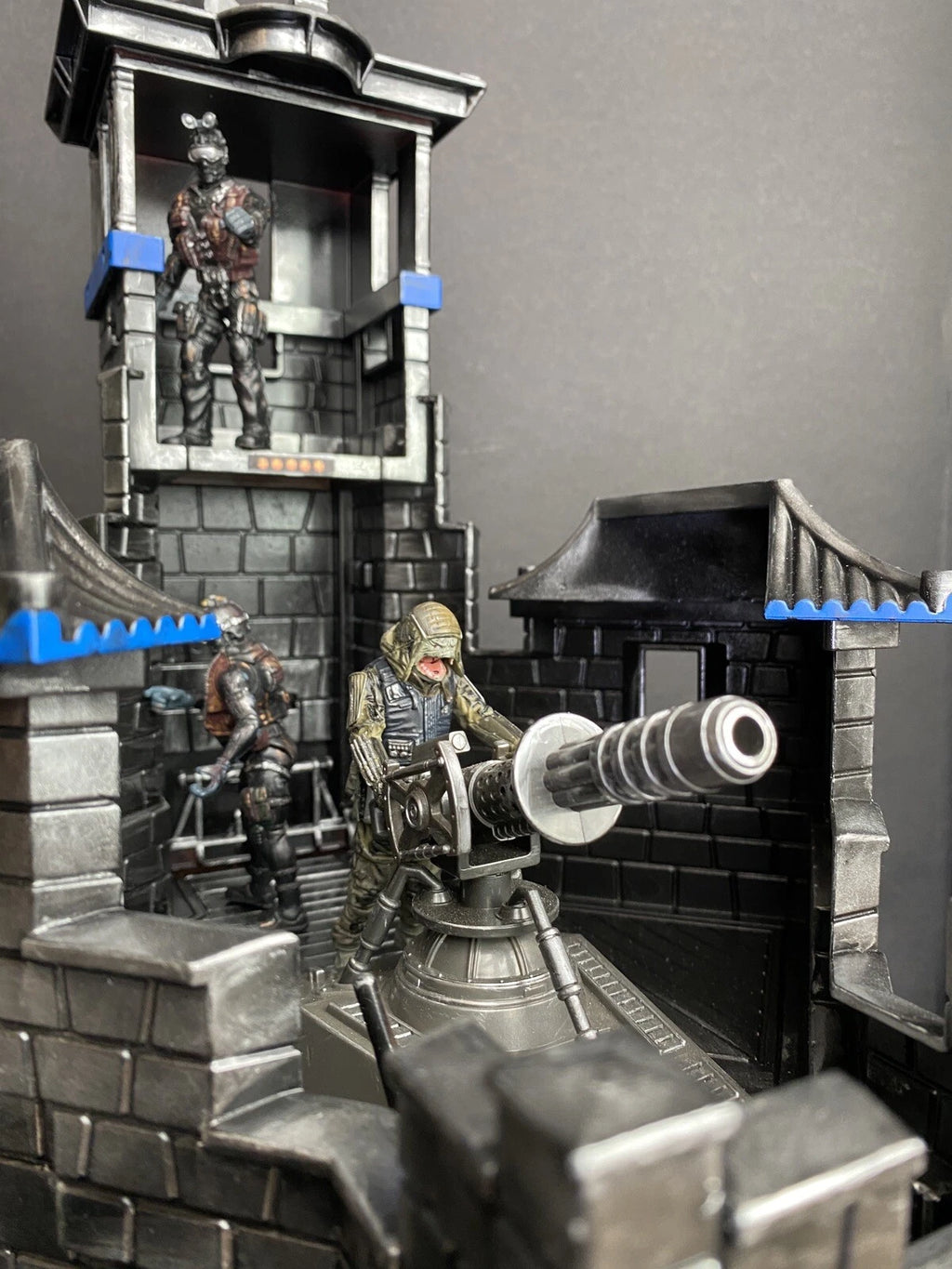Mad Max Gas Town Diorama Road Warrior Furiosa Fury Road Custom Collectible