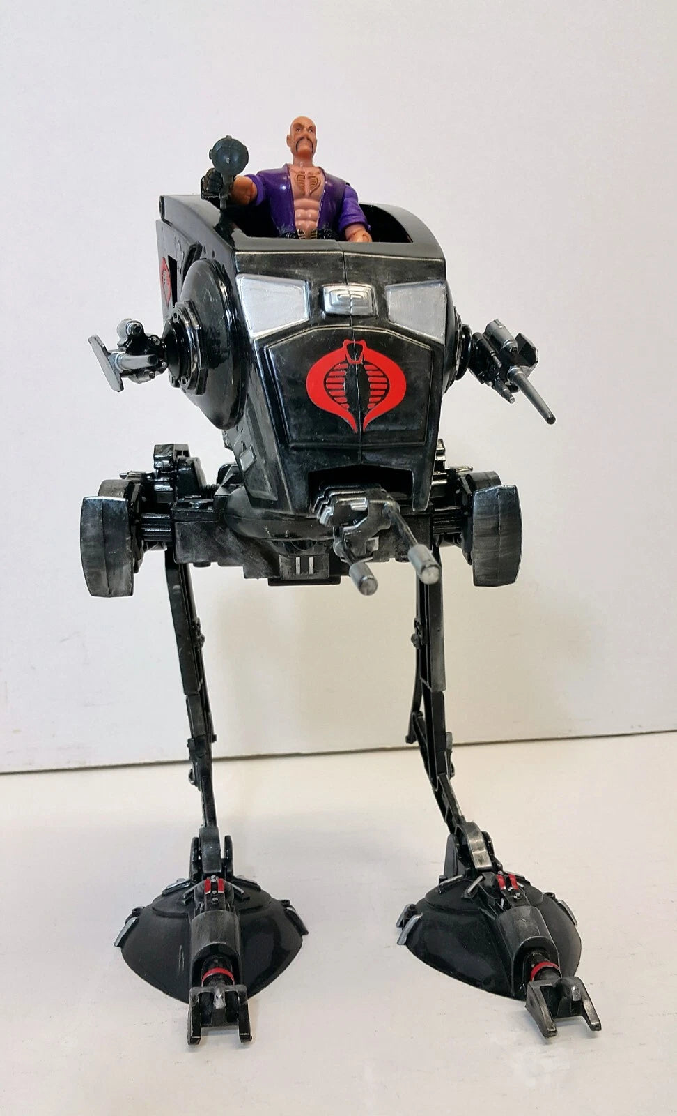 GI Joe Cobra x Star Wars Black Series AT-ST Mandalorian Vintage Collection - view 4