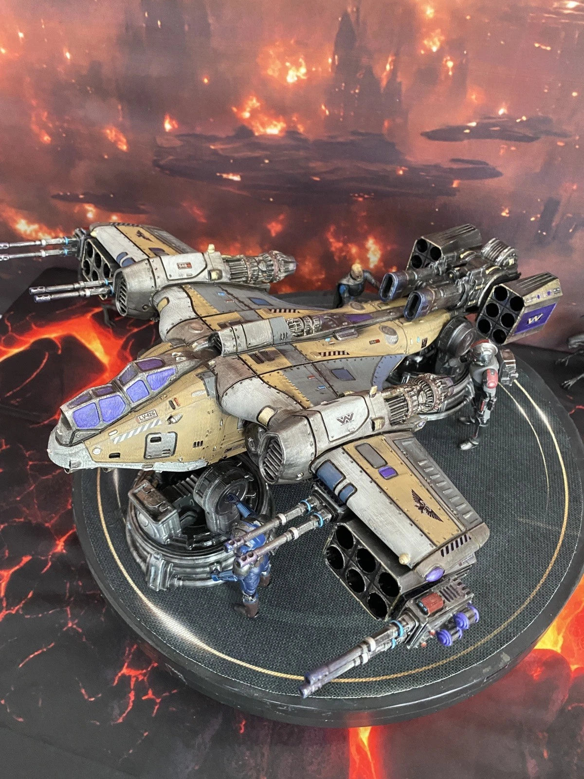 Imperial Navy Ash Vulture Siege Gunship | Warhammer 40K Custom Display Terrain