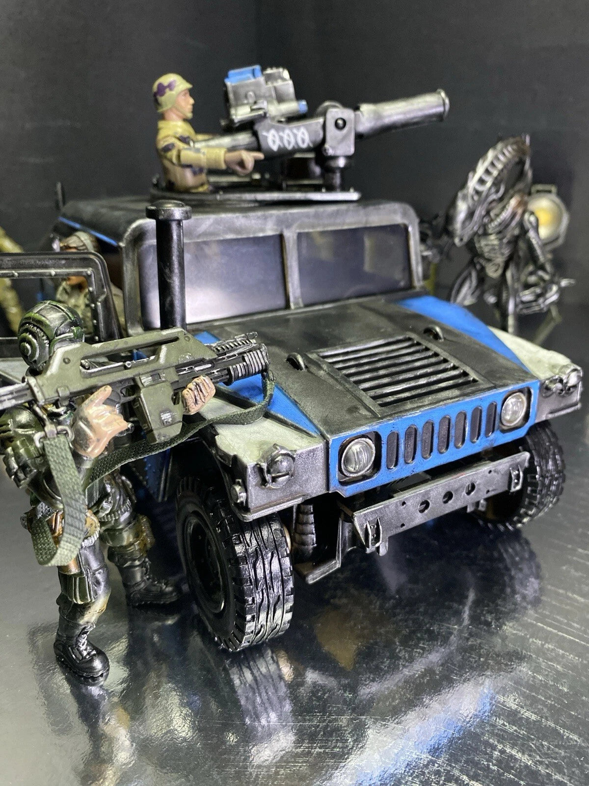 Aliens Hadley Hope Colonial Marines Truck Weyland Yutani Romulus Earth Neca