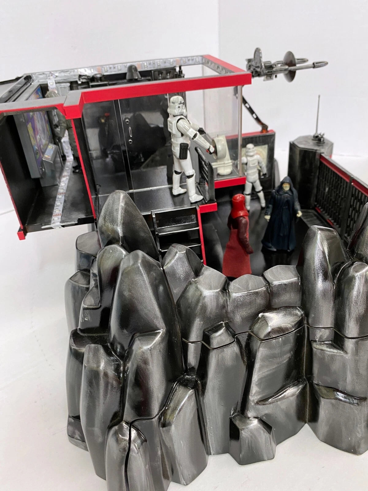 Star Wars SITH OBSERVATION BLOCK 77 | Imperial Detention diorama Kenner Custom - view 8