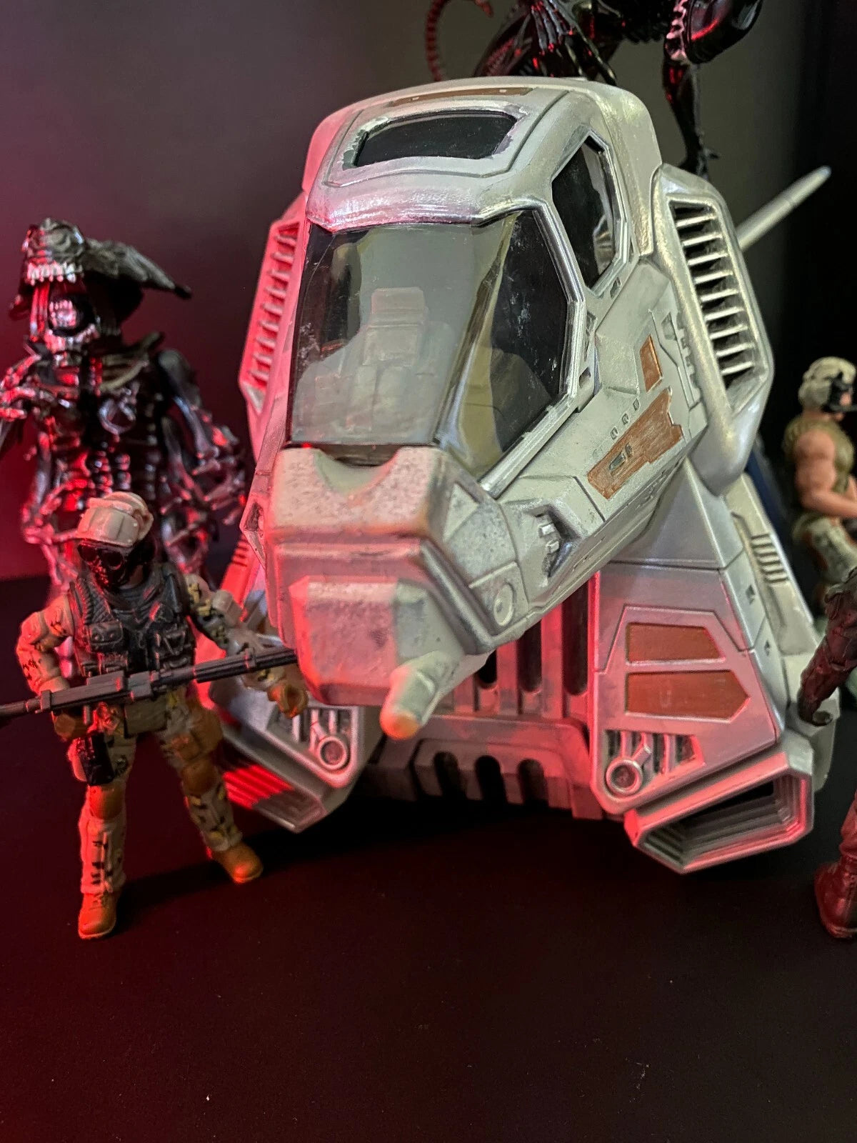 Aliens Dropship “Sulaco Wing” Custom Vintage Style Weyland Yutani Hadley’s Hope - view 5