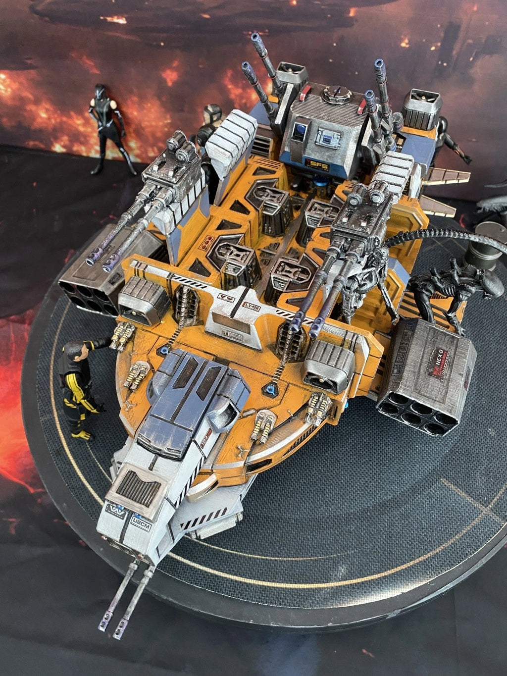 Aliens USCM NEX-8 Xeno Containment Dropship Diorama Romulus Vehicle Custom