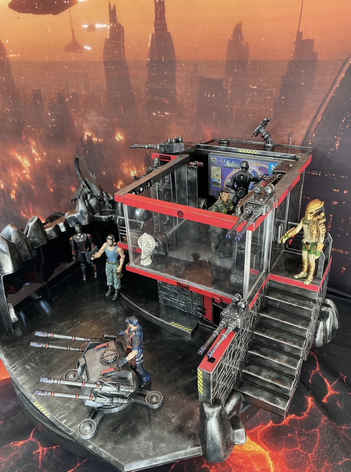 JUDGE DREDD 2000 AD MEGA CITY ONE CUSTOM DIORAMA 1:18 3.75 BUNKER COLLECTIBLE