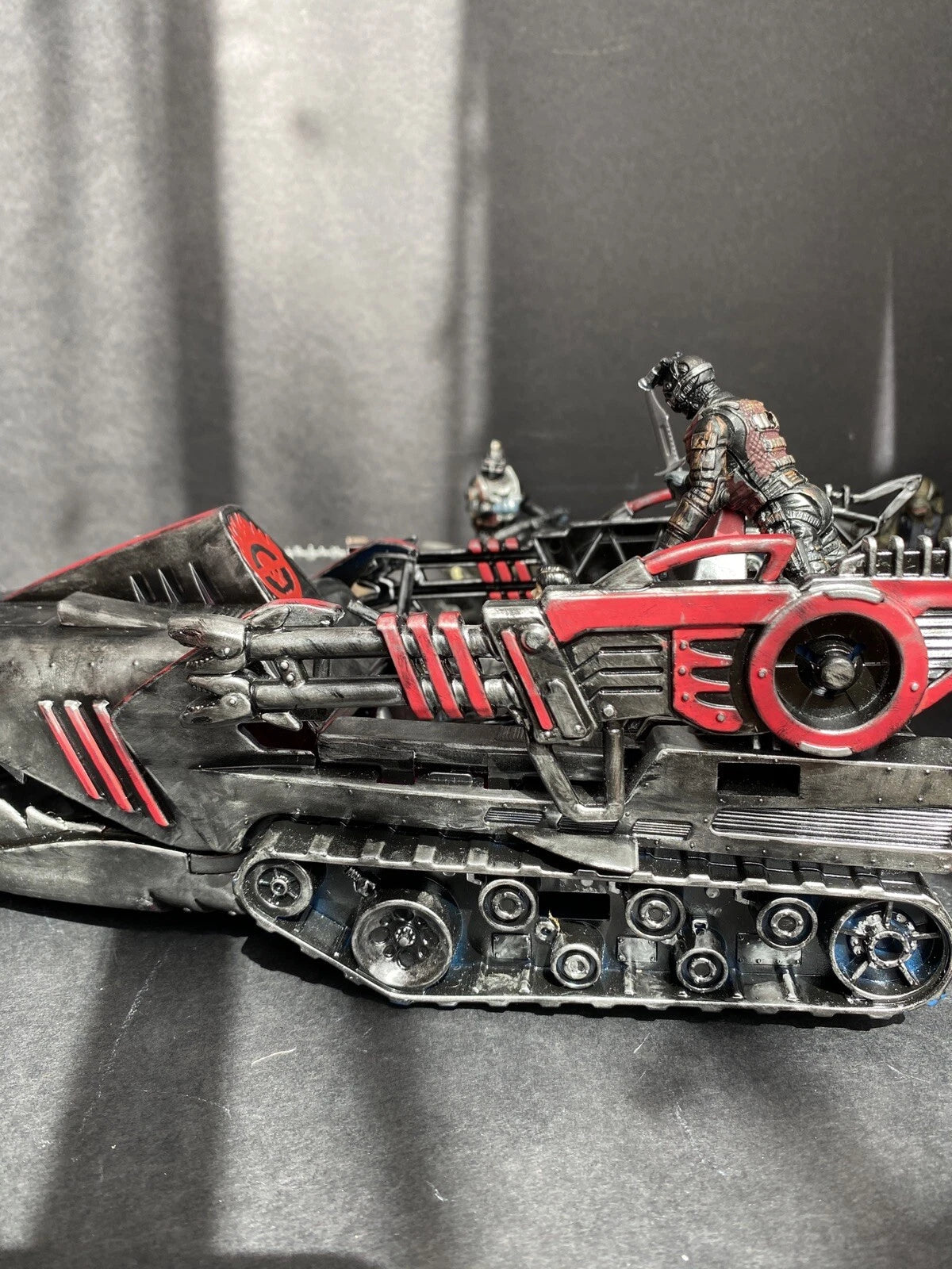 “RAGE RUNNER” QUARANTINE CRAWLER 28 Years Later Custom Apocalypse Raider Vehicle
