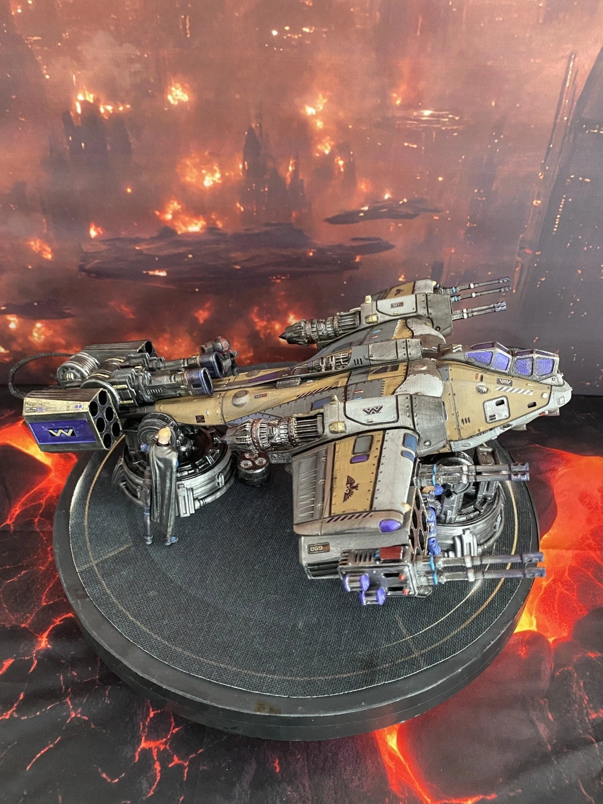 Imperial Navy Ash Vulture Siege Gunship | Warhammer 40K Custom Display Terrain