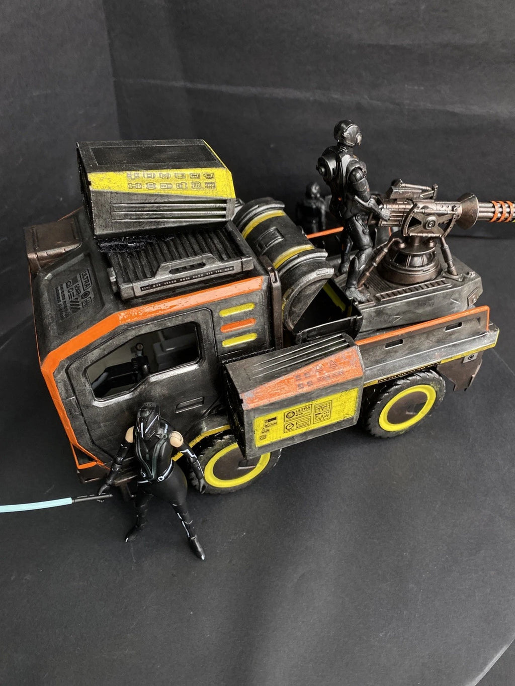Alien Earth ASH HOUND Gun Truck – Weyland Yutani SecOps Romulus Aliens Custom