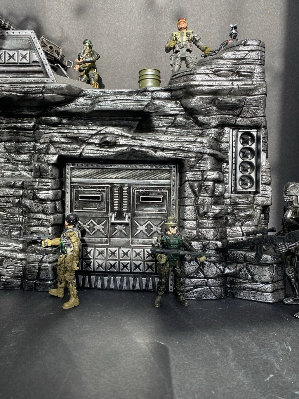 GI JOE COBRA DEVELOPMENTAL TERROR DOME Diorama 1:18 Snake Destro Vintage Custom
