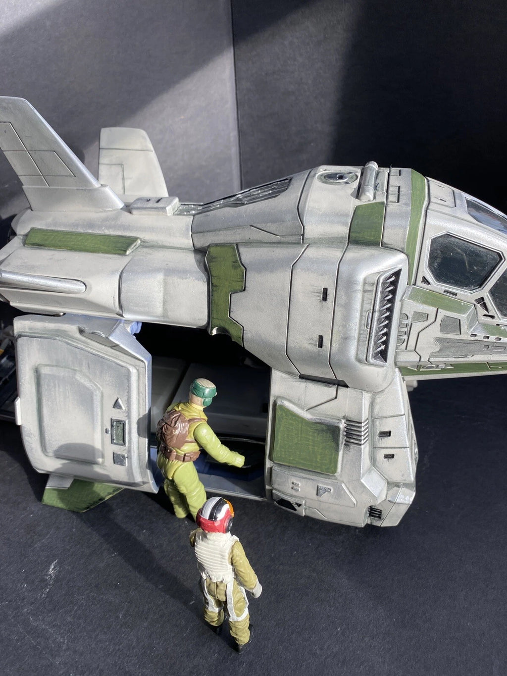 Imperial Shuttle “Pale Vengeance” – Custom Star Wars Kenner Black Series Display