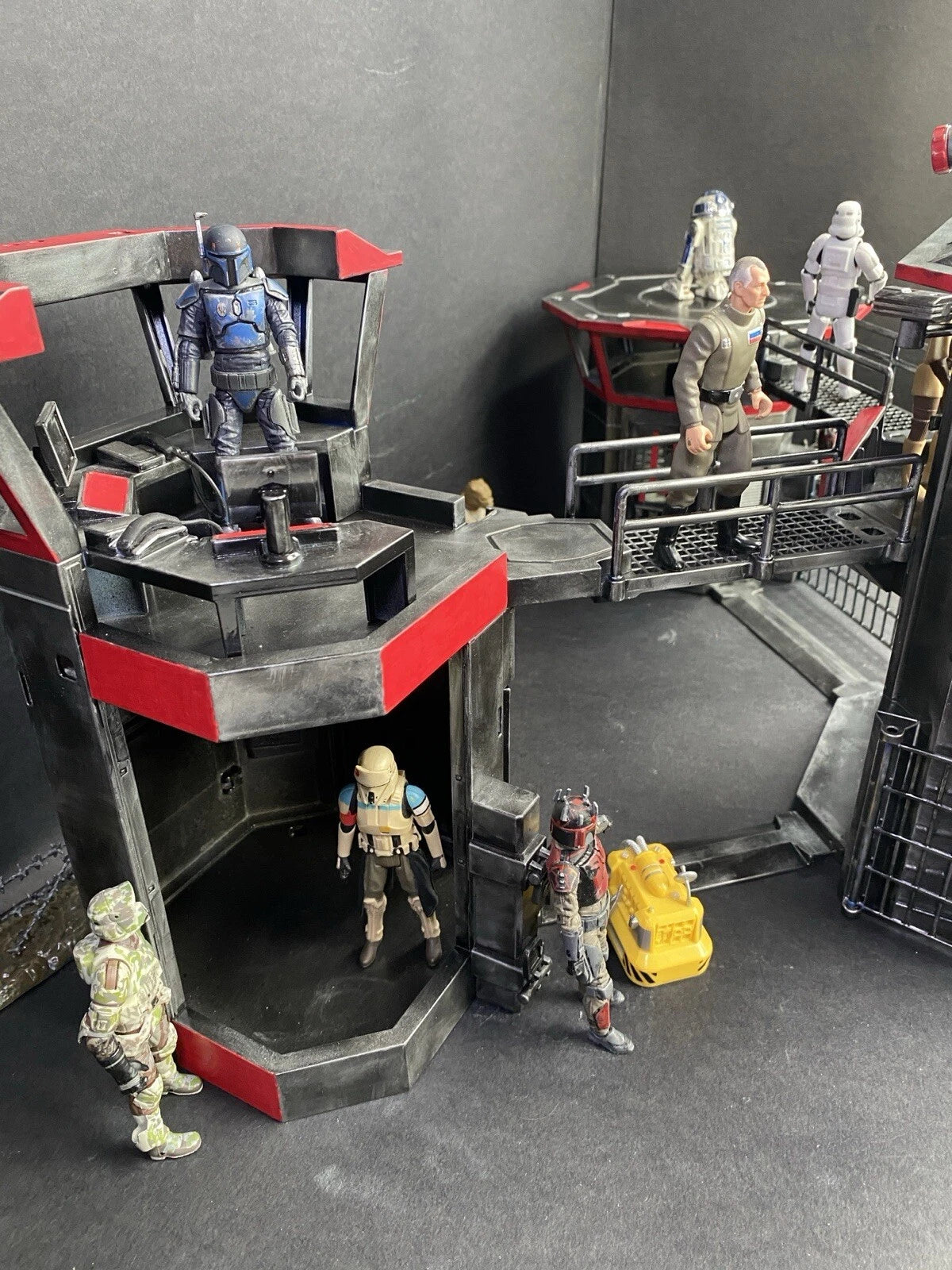 OUTPOST “KLENDATHU GATE” Starship Troopers Fortress Kenner Vintage collectible