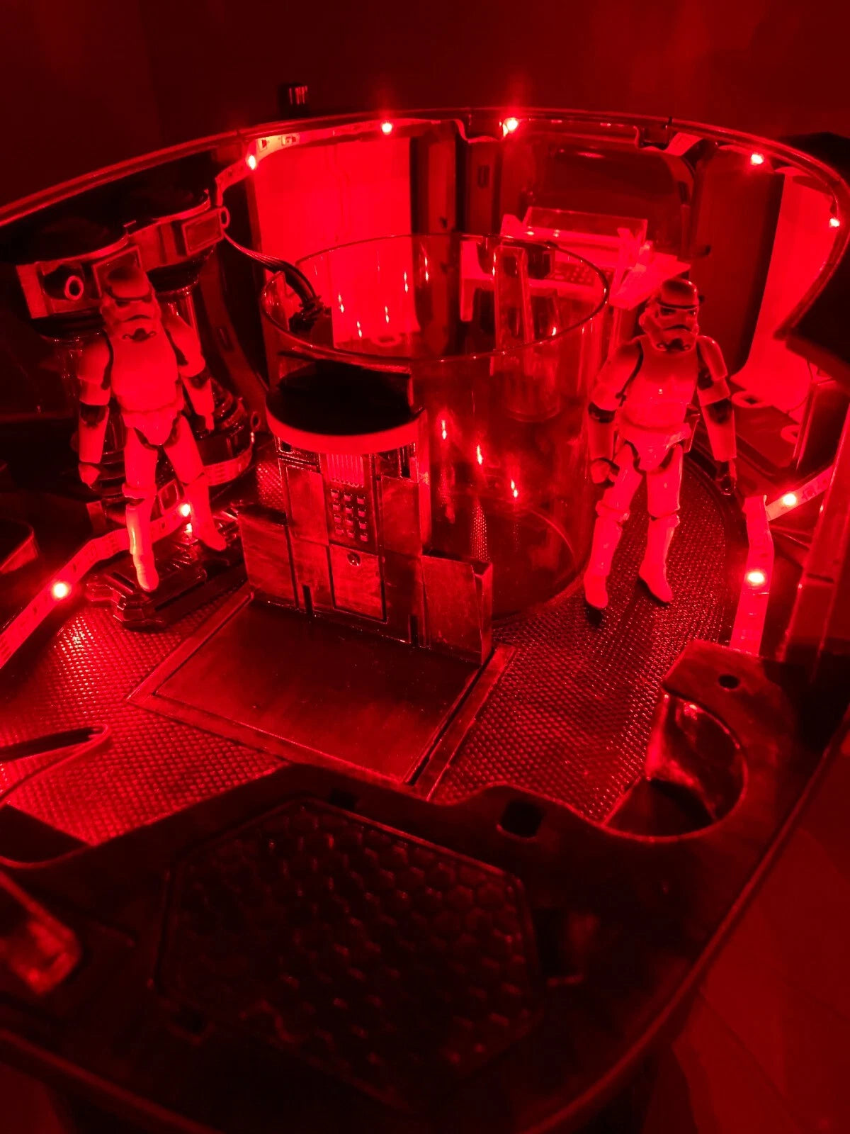 Star Wars Crimson Watch Outpost — LED Diorama (1:18 / 3.75”, Hand-Built One-Off - view 4