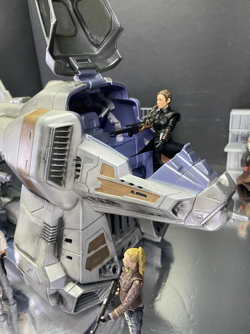 Andor Star Wars Dustjaw Evac Lander Dropship Imperial Empire Kenner Collectible