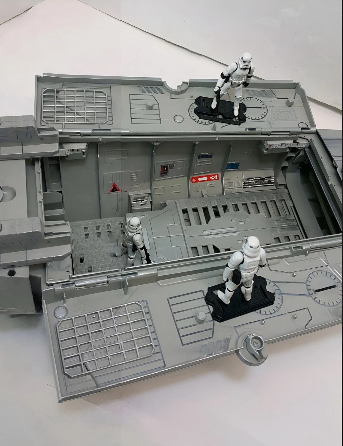 Cold Ember Imperial Shuttle - Hand-Painted Star Wars Andor Sith Empire Vintage - view 9
