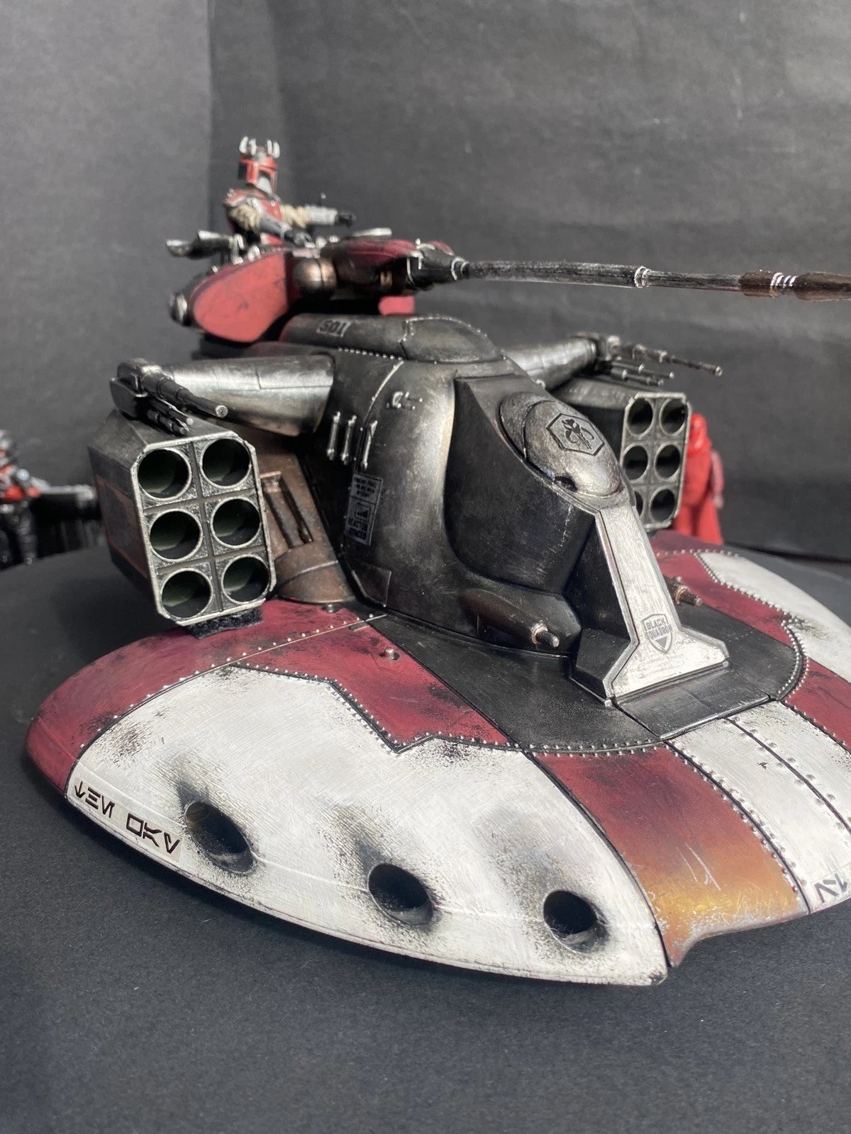 Star Wars AAT Armored Assault Tank Custom Mandalorian The Clone Wars Collectible