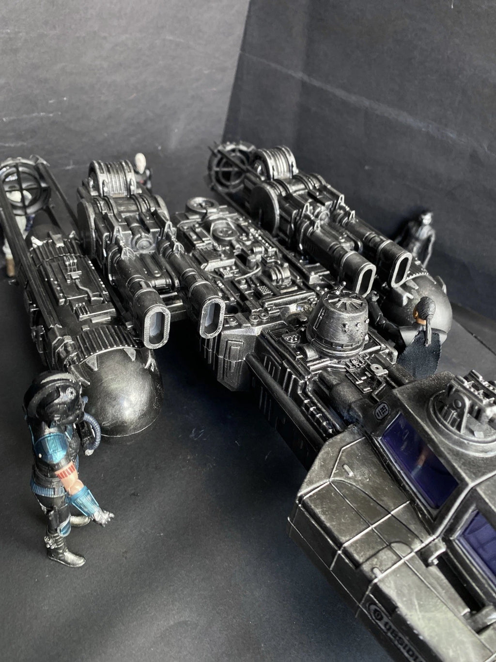 ‘Gravewing’ Y-Wing Gunship – Star Wars Vintage Andor vintage kenner collectible