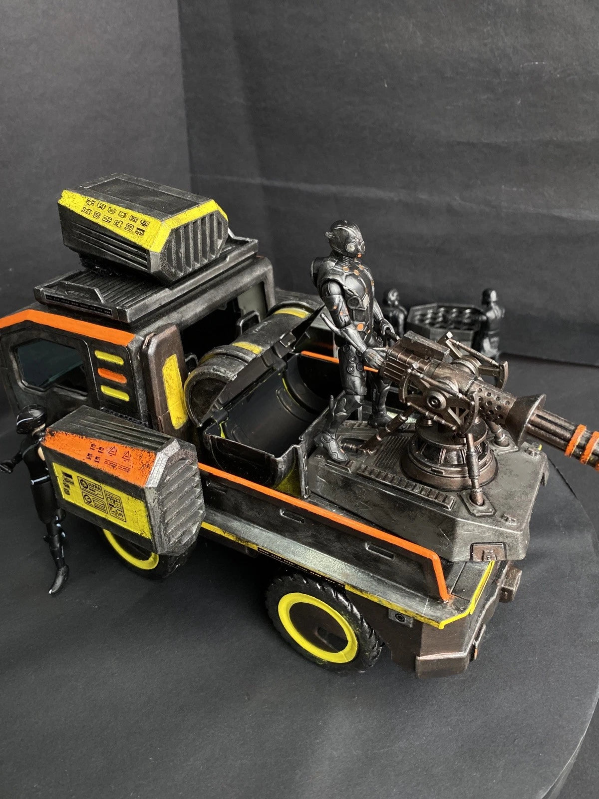 Alien Earth ASH HOUND Gun Truck – Weyland Yutani SecOps Romulus Aliens Custom