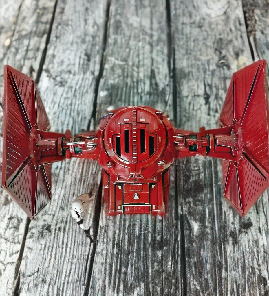 Star Wars TIE Fighter Crimson Eclipse – 3.75” Starfighter Vintage Collection