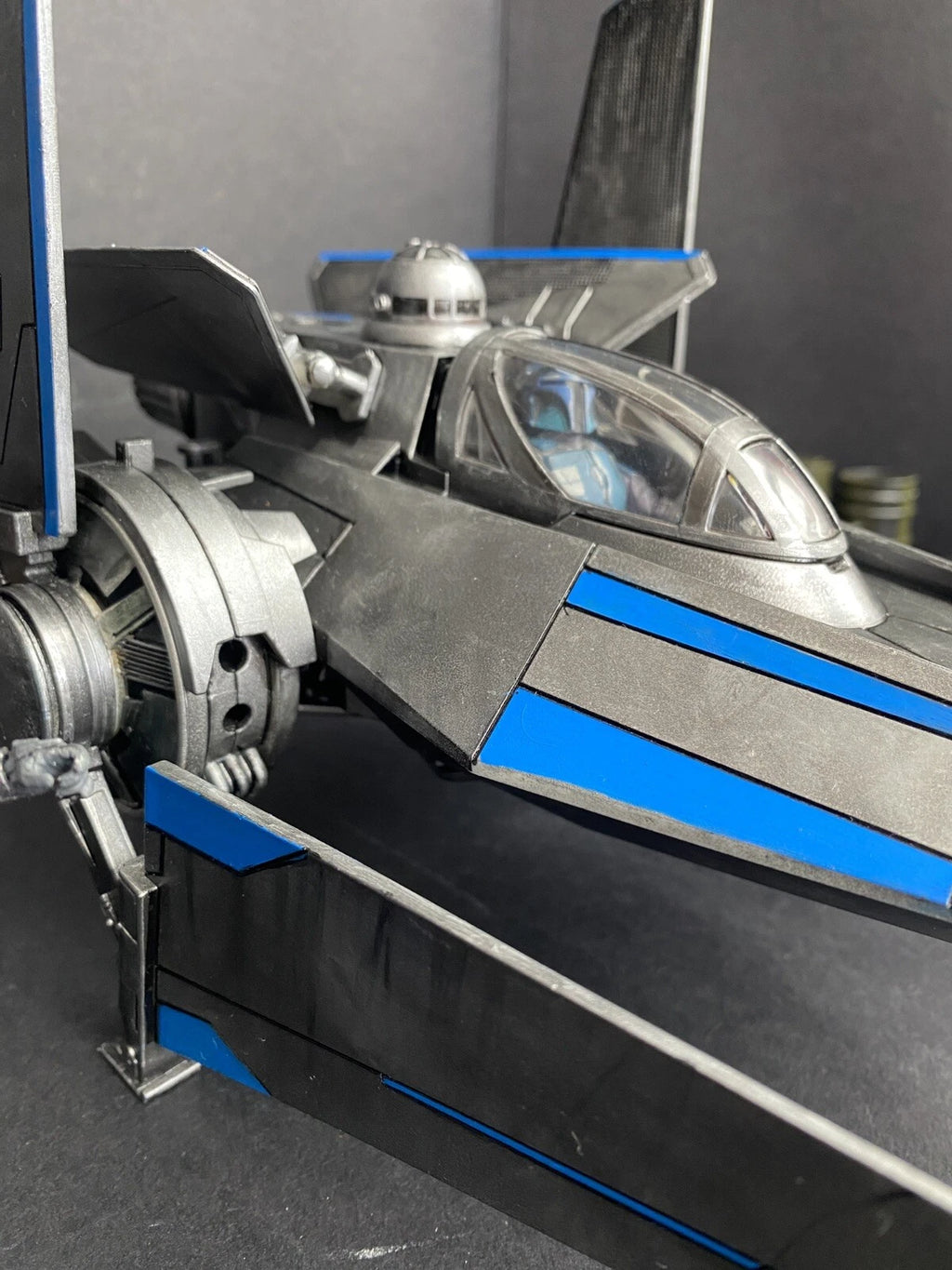Star Wars V-Wing Interceptor — Blue Sith Maul Shadow Lord refit collectible
