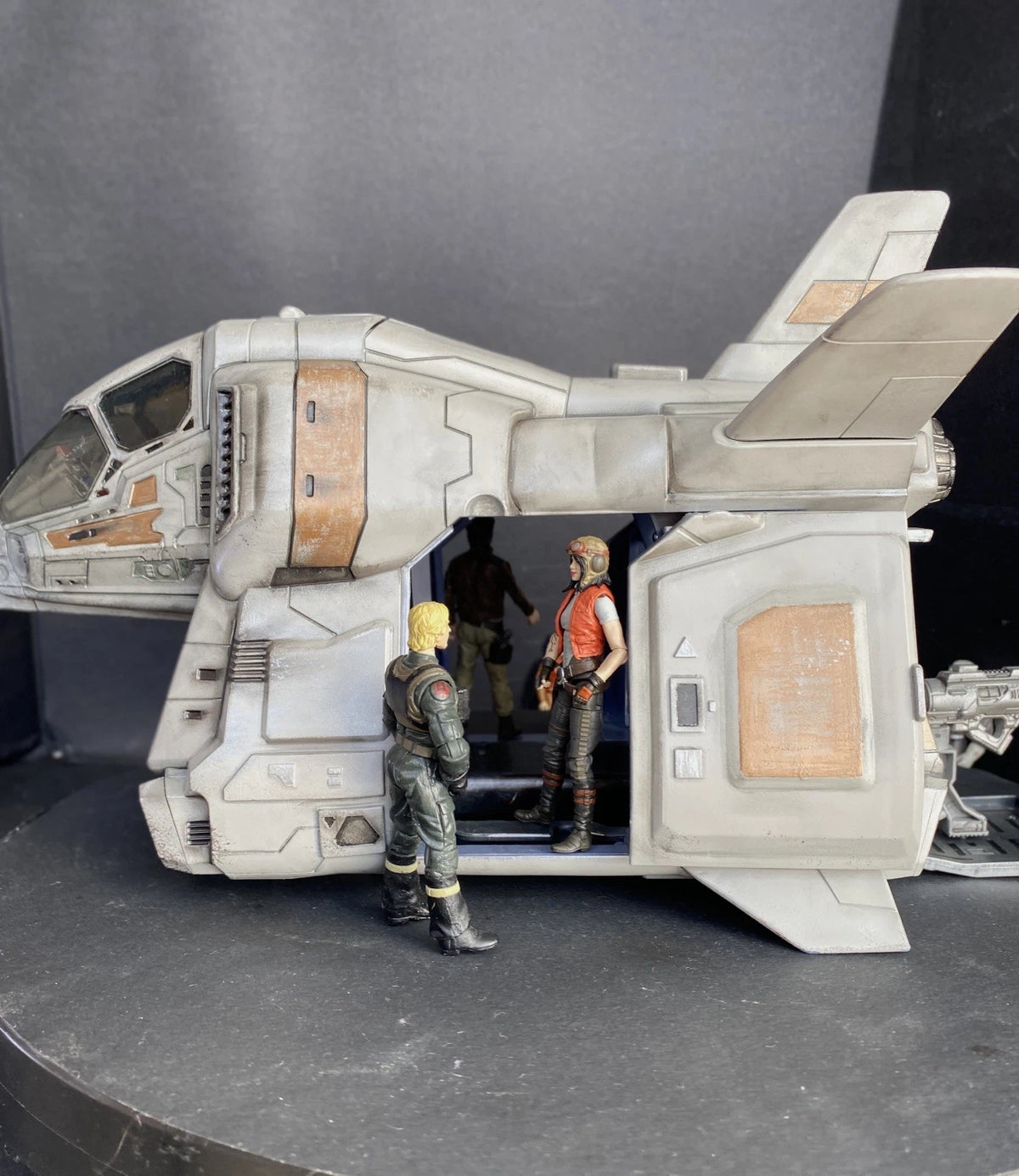 City Perimeter Courier-7 Custom Logan’s Run Shuttle Diorama Sci-Fi Vehicle