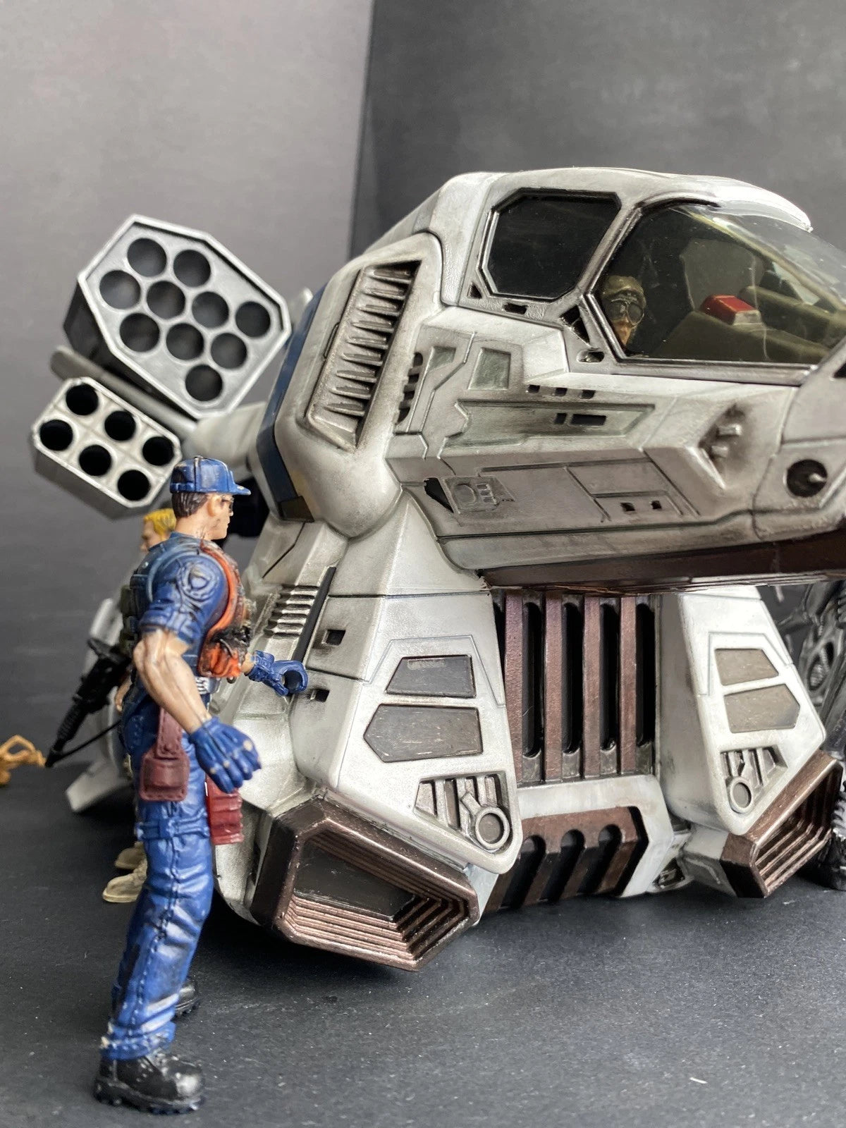 ALIENS CUSTOM GUNSHIP VEHICLE WEYLAND YUTANI COLONIAL MARINES ROMULUS 3.75