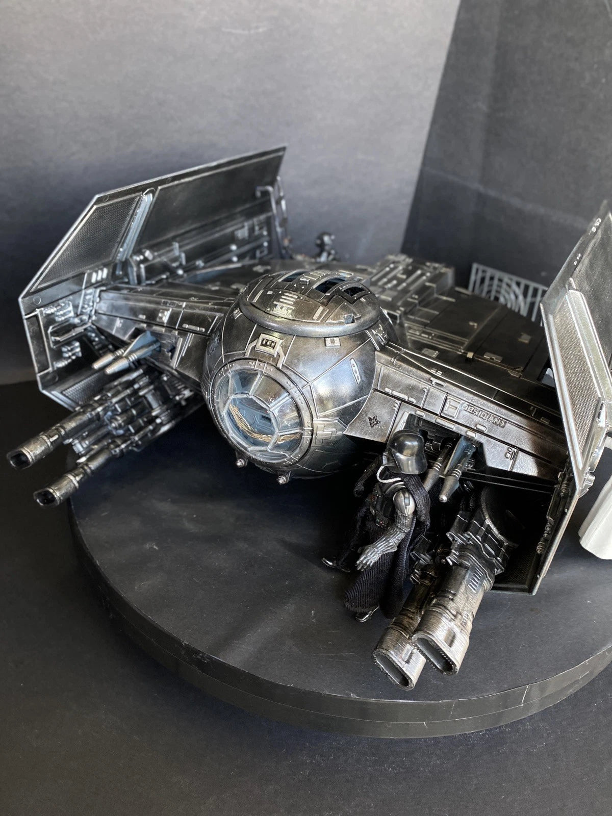 TIE Fighter – Star Wars custom hand-painted vintage Kenner sith jedi collectible