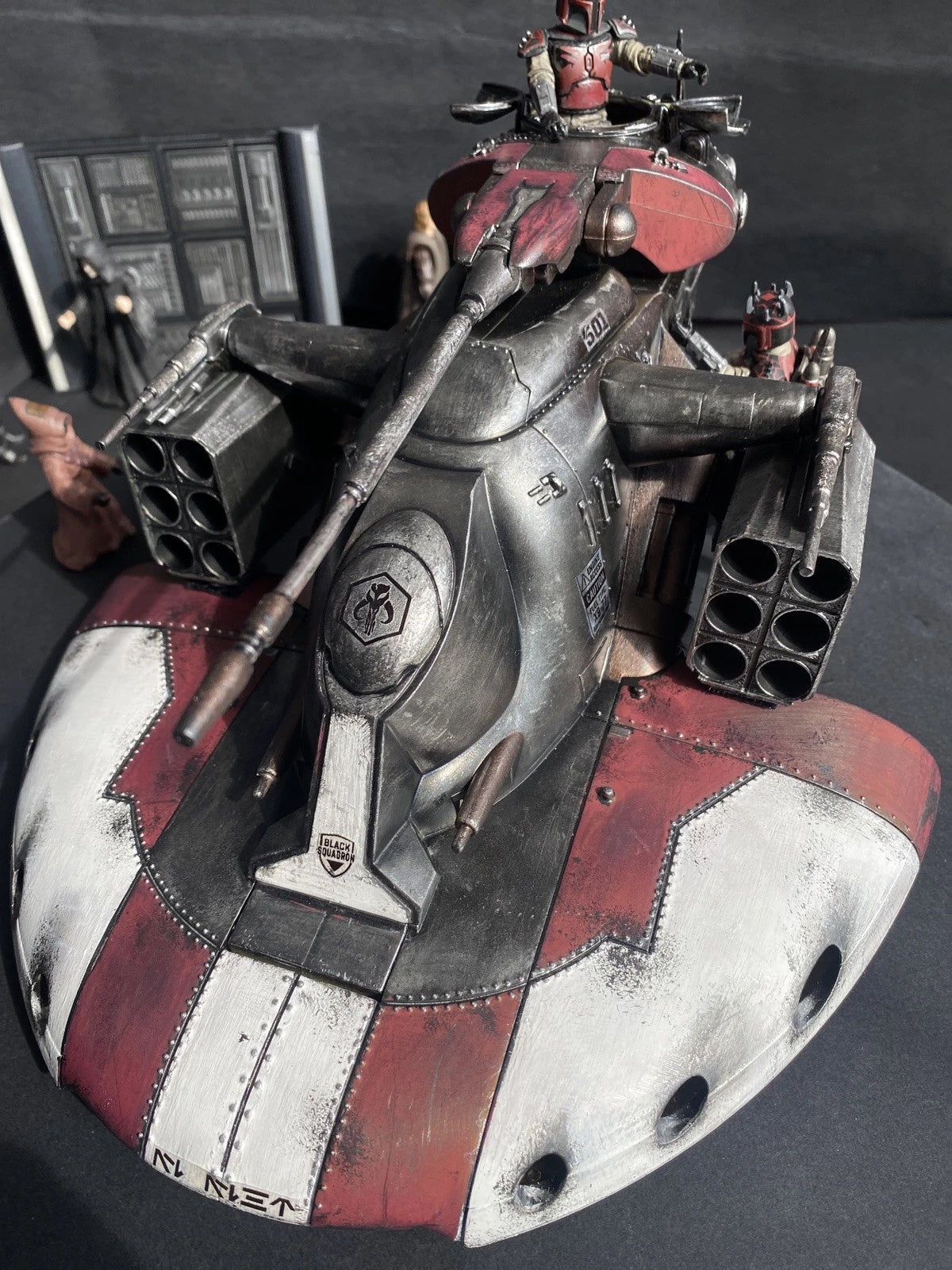 Star Wars AAT Armored Assault Tank Custom Mandalorian The Clone Wars Collectible