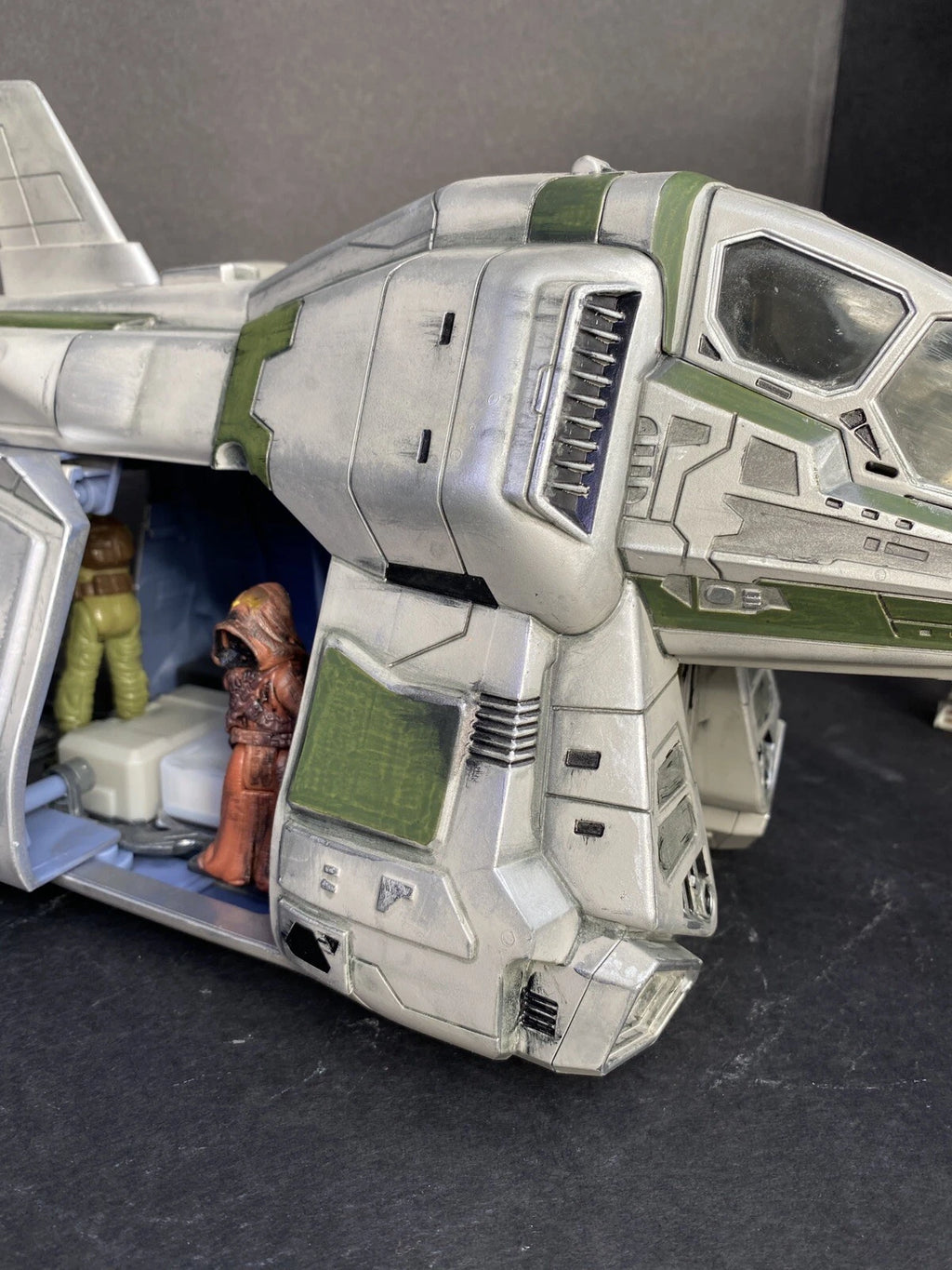 Imperial Shuttle “Pale Vengeance” – Custom Star Wars Kenner Black Series Display