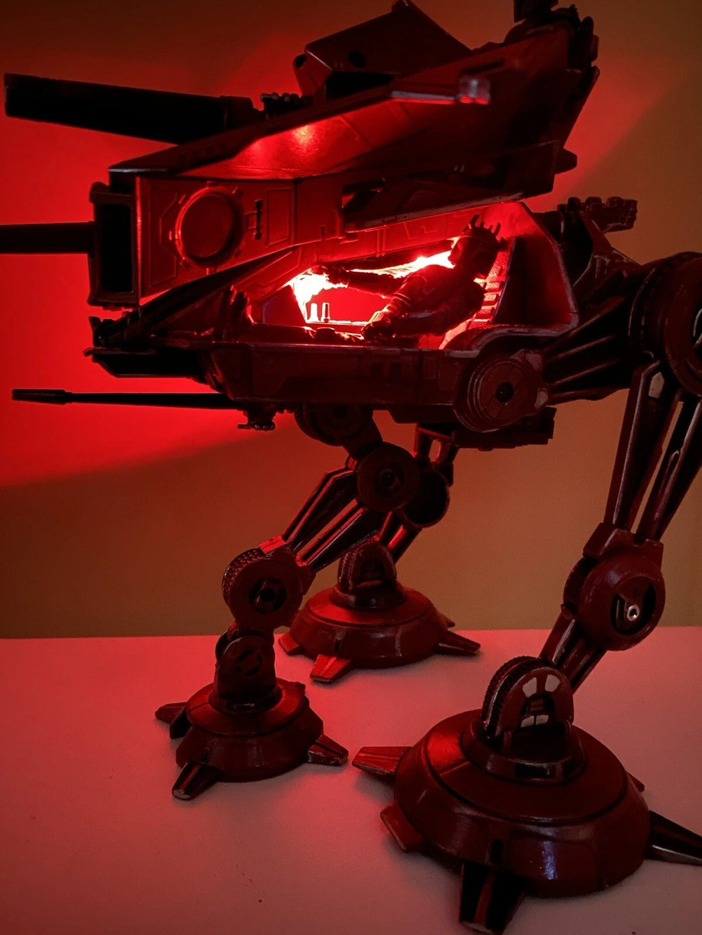 Star Wars Crimson Trident — AT-AP Siege Walker 1:18 Hand-Painted One-Off - view 7