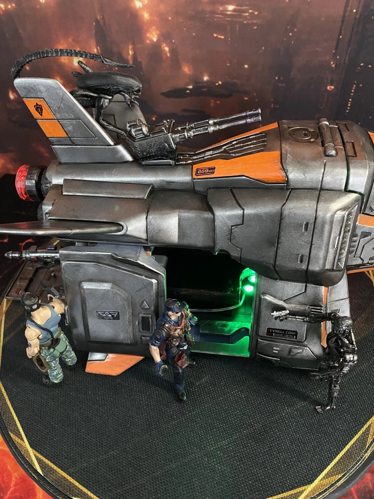Battlestar Galactica “BURNING RAPTOR” Colonial Dropship Interceptor Viper Custom