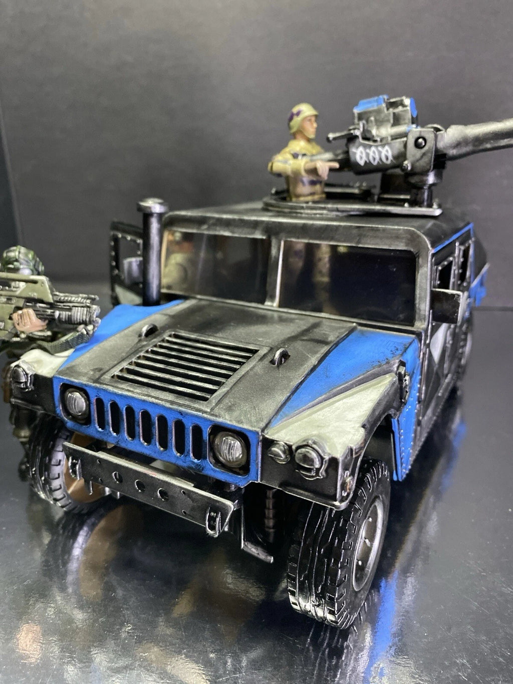 Aliens Hadley Hope Colonial Marines Truck Weyland Yutani Romulus Earth Neca