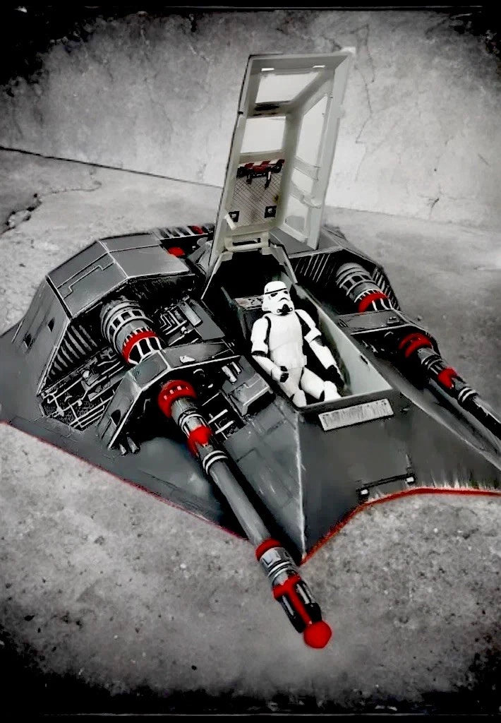 Scarlet Manta Bespoke Imperial Snowspeeder 1:18 Hand-Painted Star Wars - view 10
