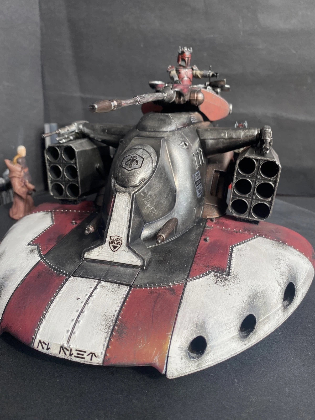Star Wars AAT Armored Assault Tank Custom Mandalorian The Clone Wars Collectible