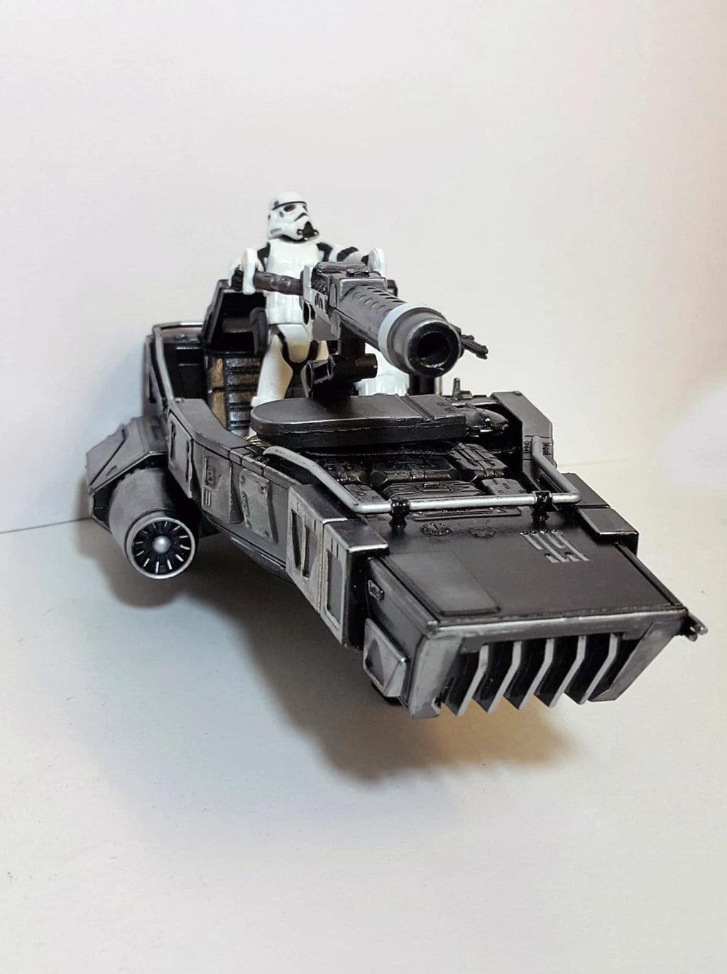 Imperial “Night Lance” Assault Speeder – Hand-Painted Star Wars vintage Custom - view 4