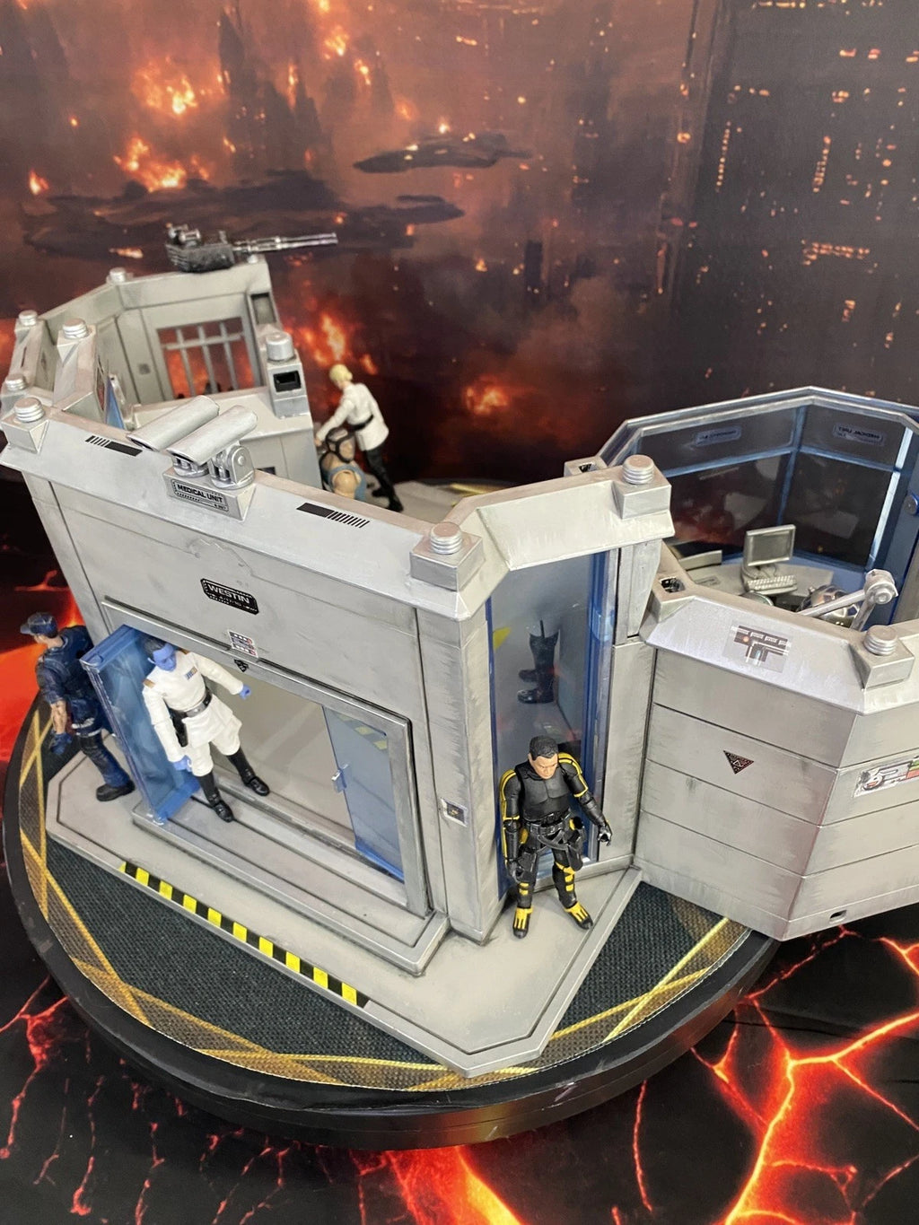 INGEN WARD-12 QUARANTINE ANNEX | Jurassic Park Containment Medical Lab Diorama