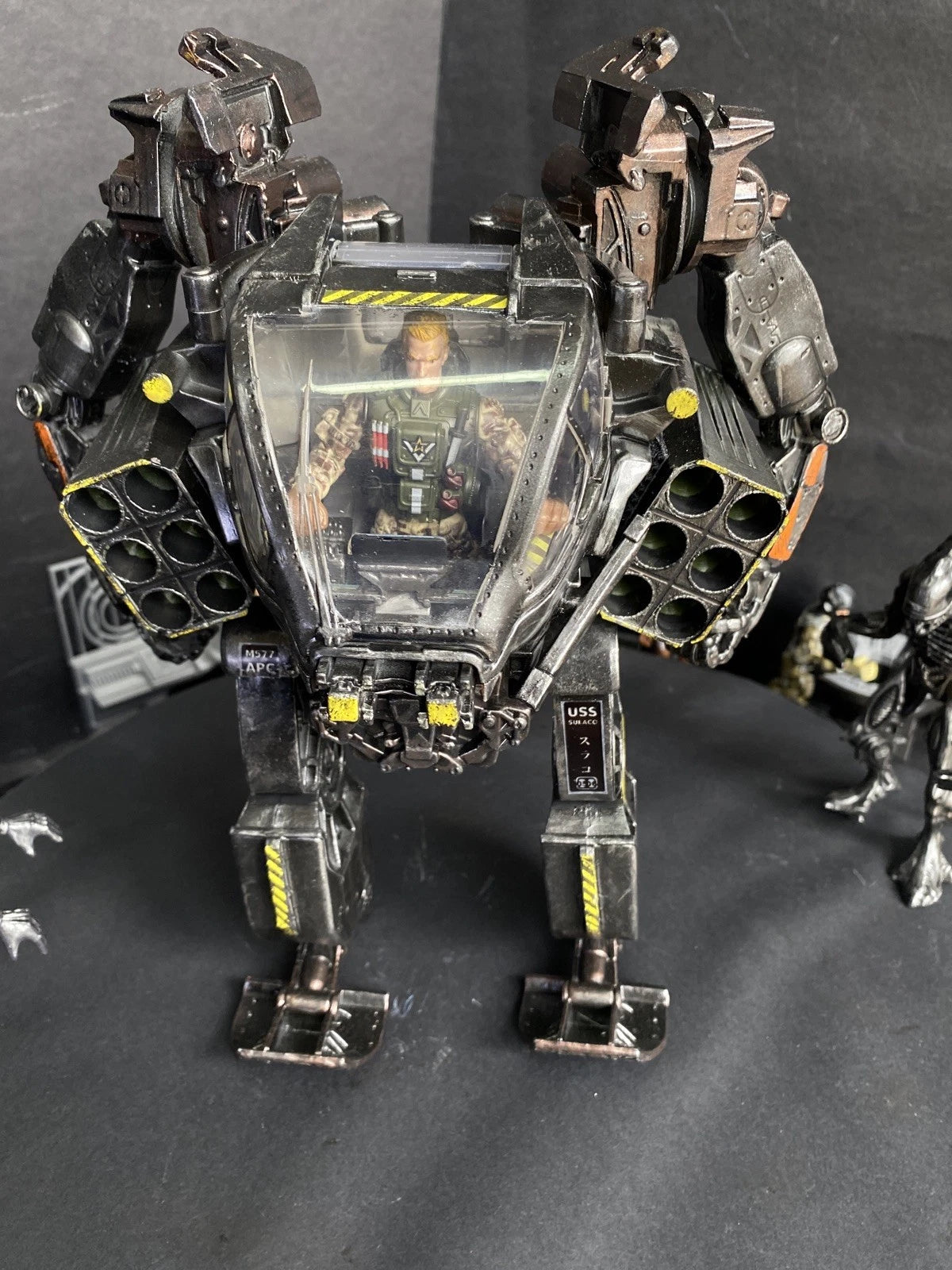 ALIENS Colonial Marines Custom Combat Mech Alien Earth Weyland Yutani Romulus