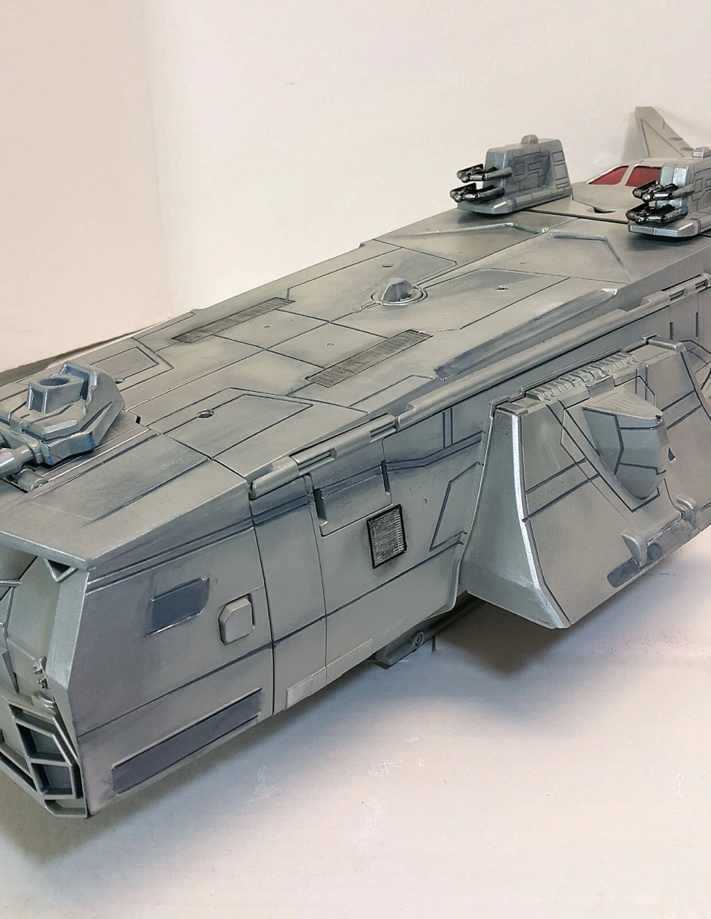 Aliens Nostromo recon shuttle custom repaint - view 10