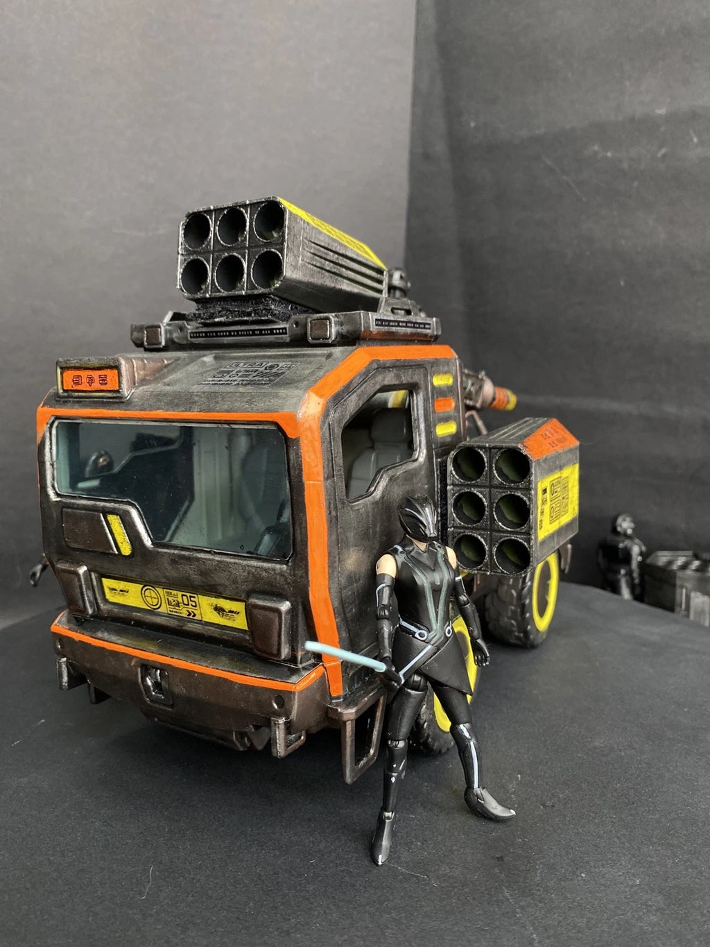 Alien Earth ASH HOUND Gun Truck – Weyland Yutani SecOps Romulus Aliens Custom