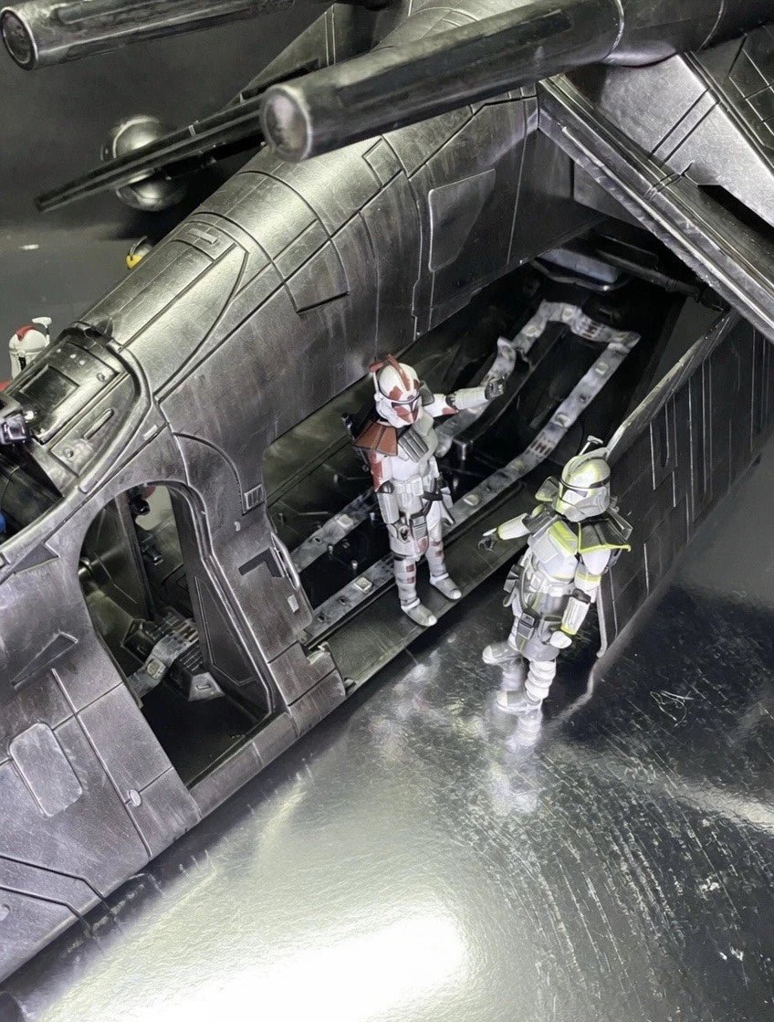 Star Wars Obsidian Gunship — Imperial Gunship Custom Hand-Painted vintage Kenner - view 16