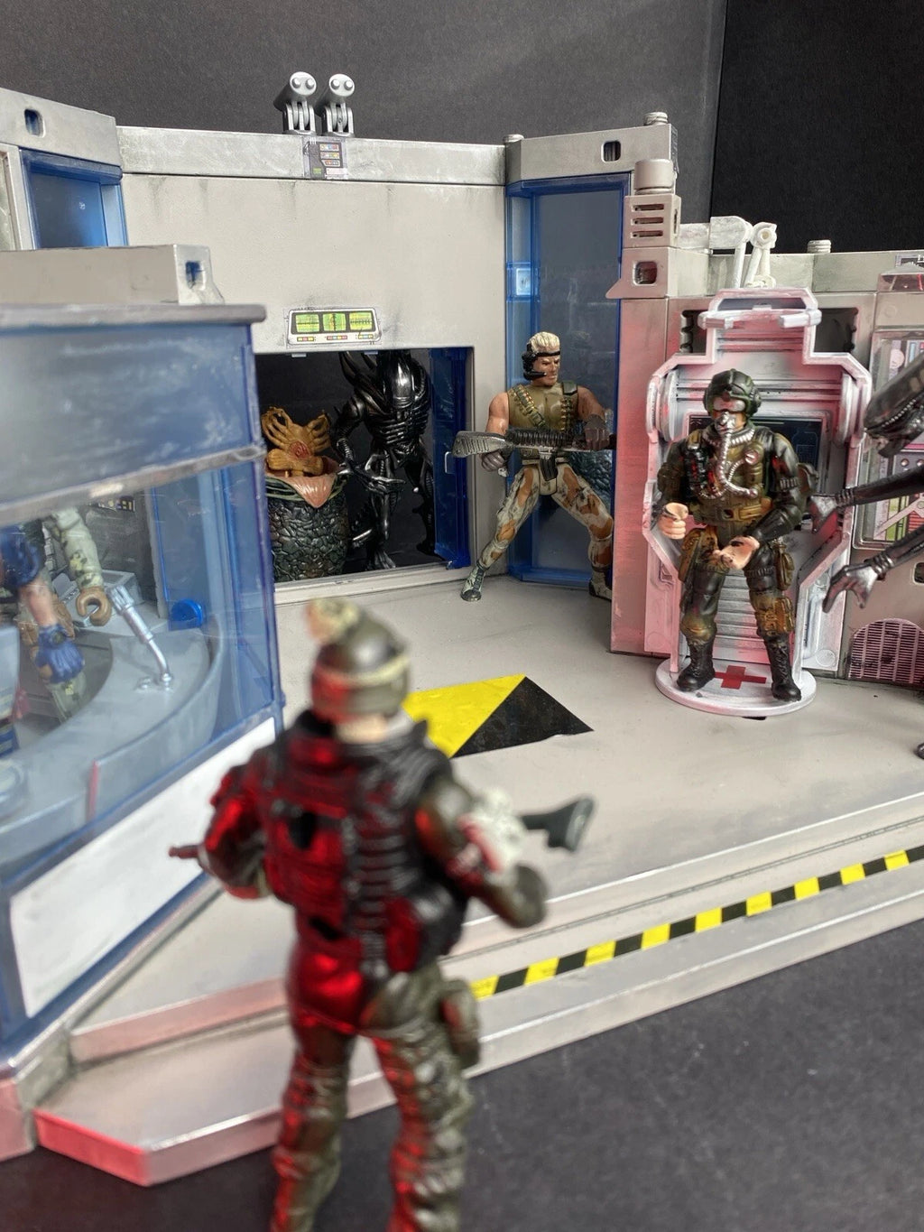GI JOE COBRA Medical Lab Diorama 1:18 3.75 Collectible series Vintage Custom