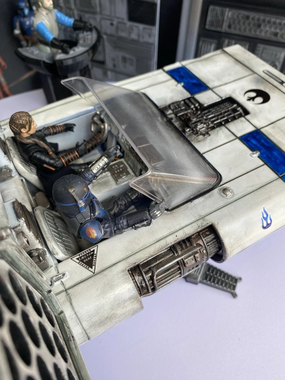 Rebel Assault Cruiser “Talon V-7” – Custom Andor Era Land Speeder Star Wars