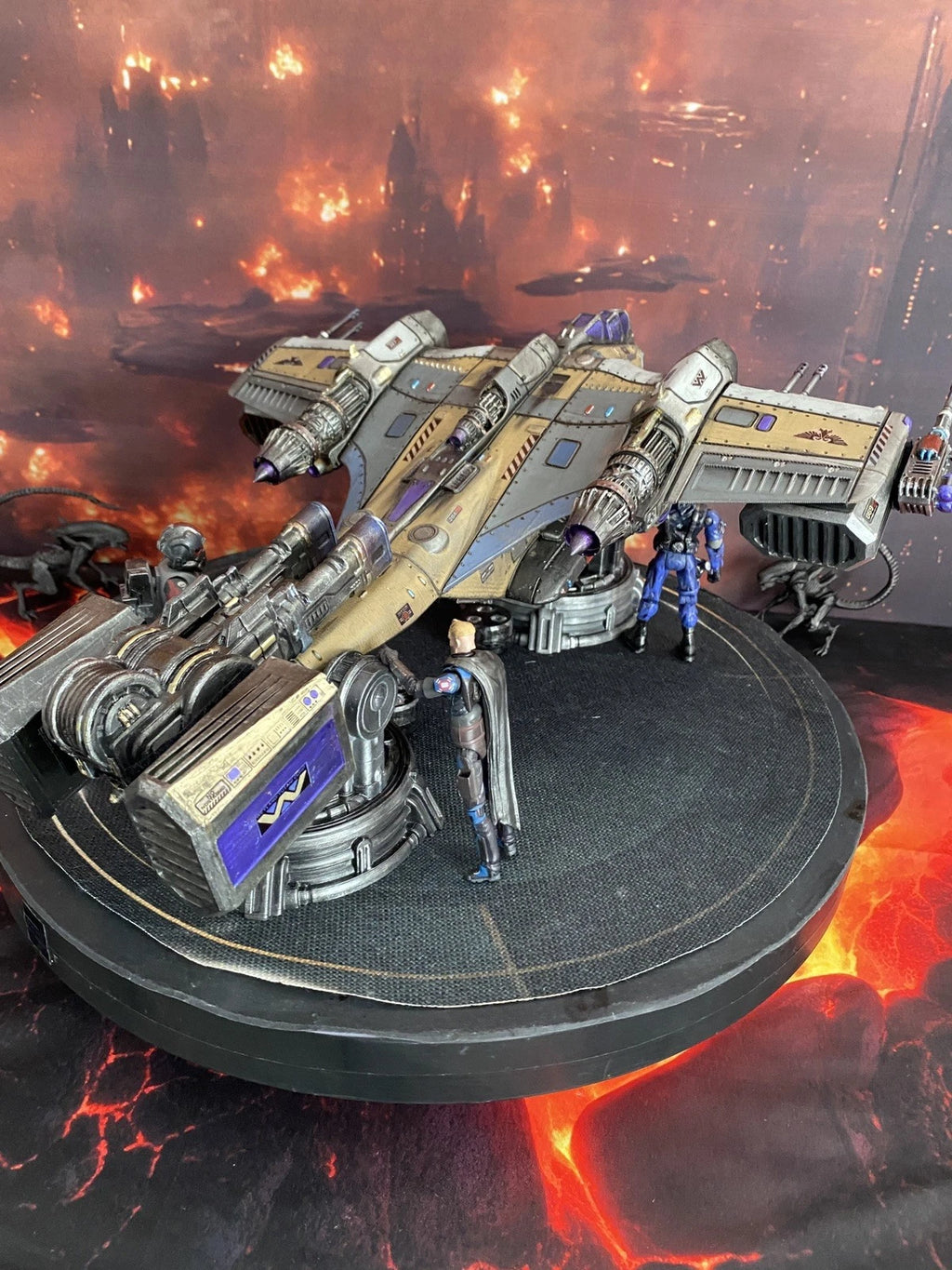 Imperial Navy Ash Vulture Siege Gunship | Warhammer 40K Custom Display Terrain