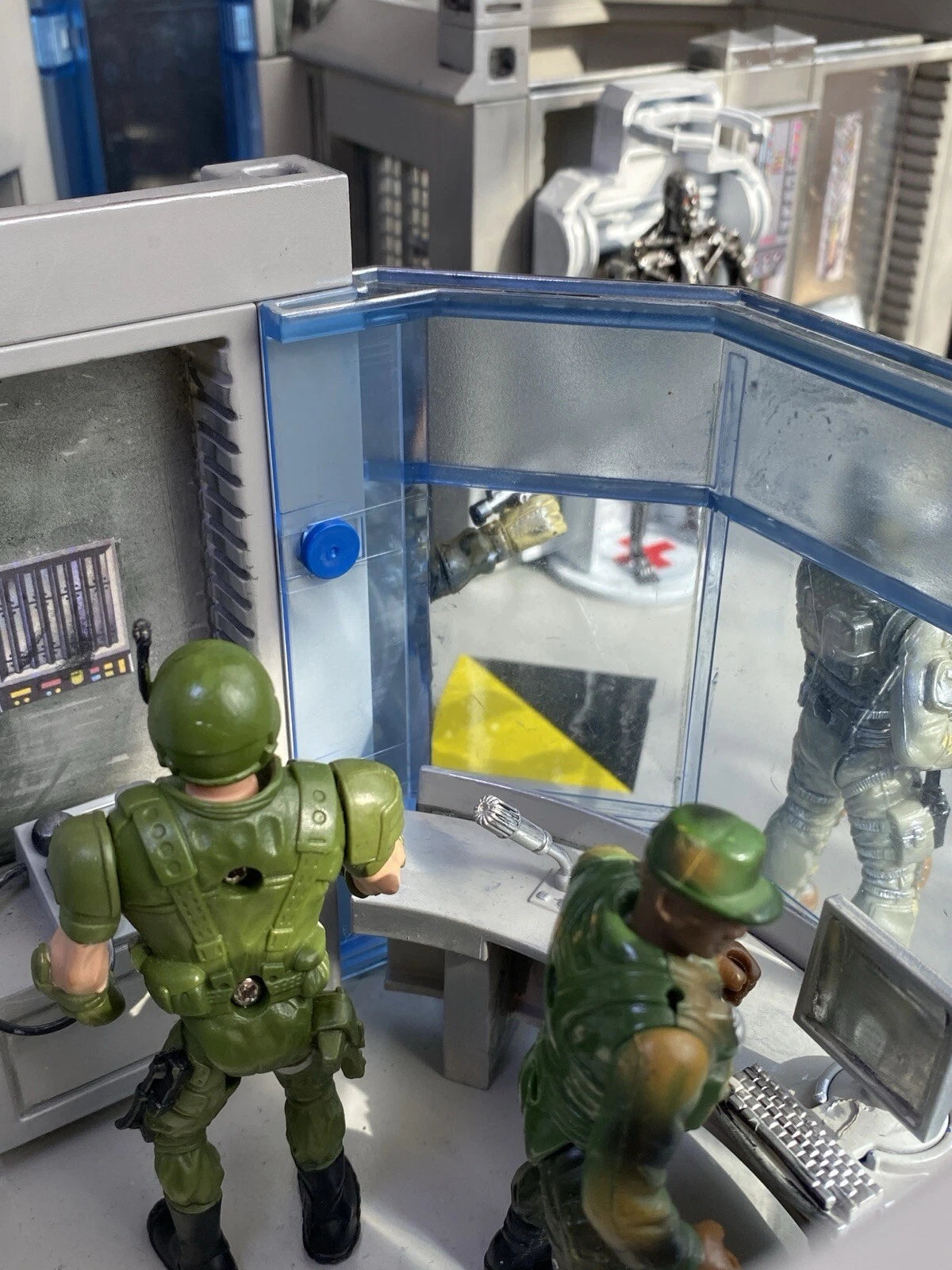 GI JOE COBRA Medical Lab Diorama 1:18 3.75 Collectible series Vintage Custom