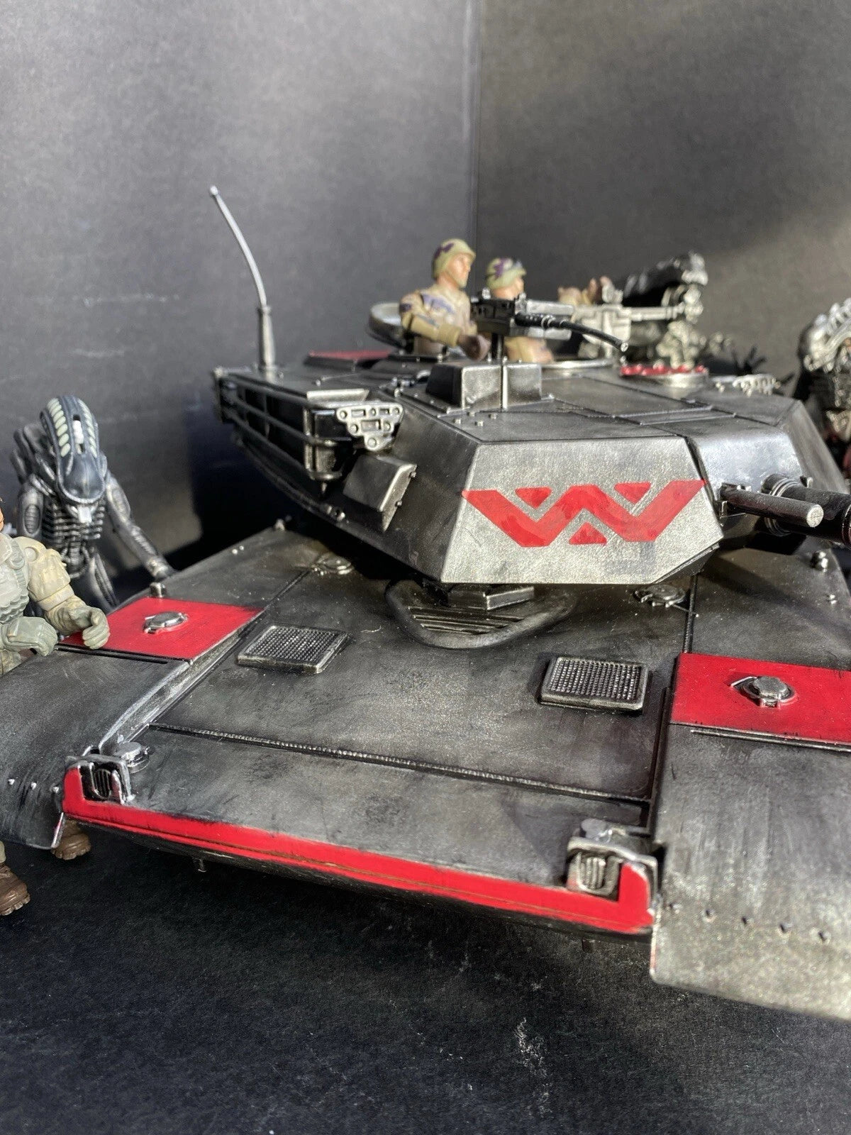 Custom Aliens Weyland Yutani Vehicle Romulus Neca Prometheus Alien Earth - view 20