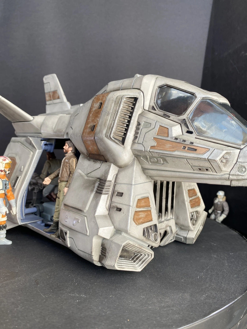City Perimeter Courier-7 Custom Logan’s Run Shuttle Diorama Sci-Fi Vehicle